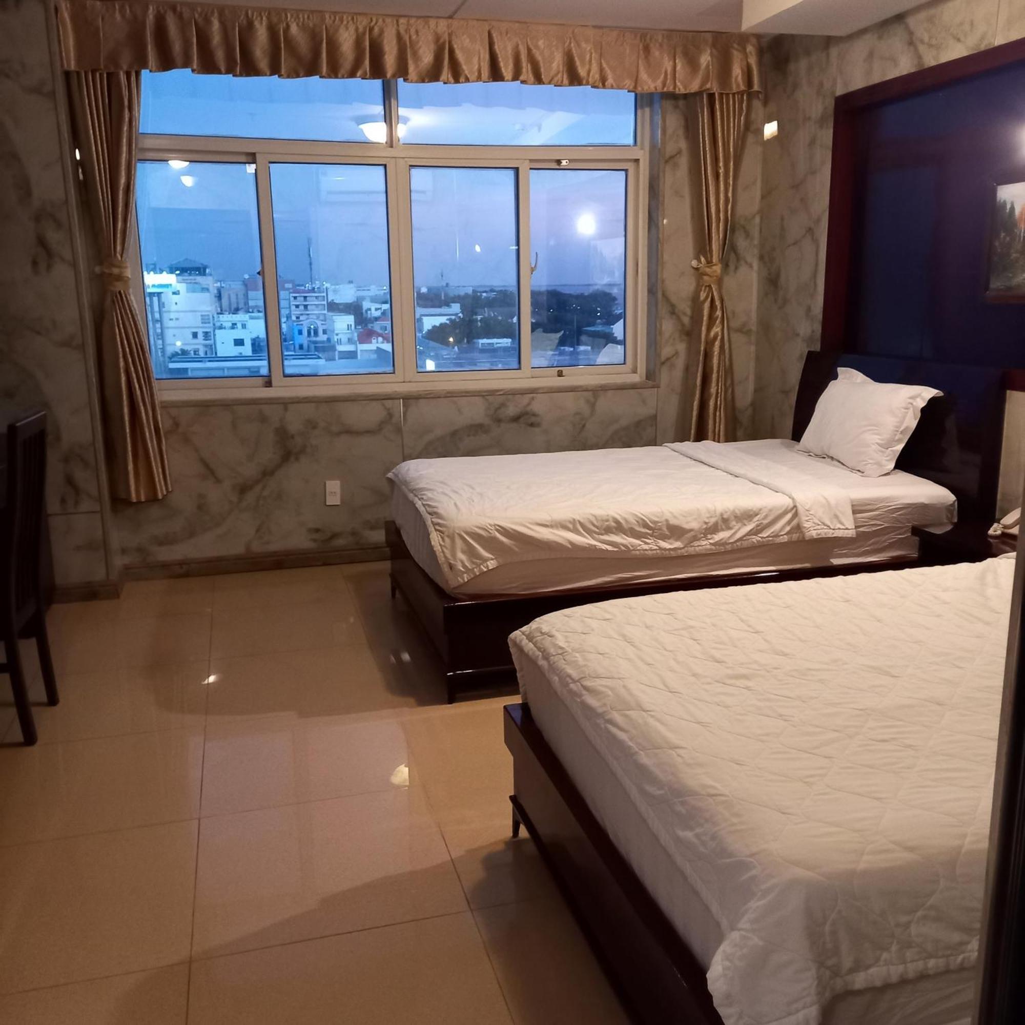 Sea Light Hotel Rạch Giá Buitenkant foto