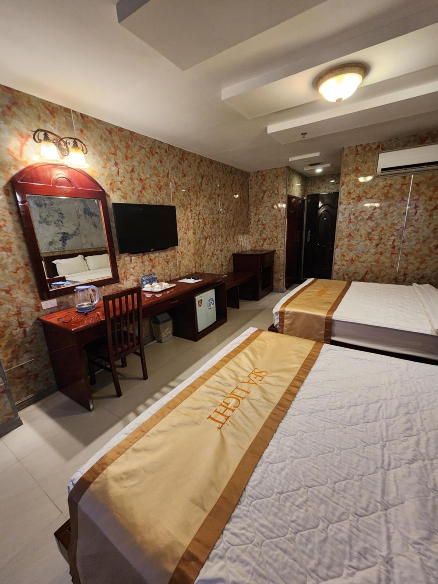 Sea Light Hotel Rạch Giá Buitenkant foto